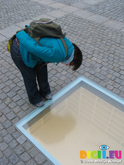 25503 Jenni looking at Monument to the 10th May 1933 Book Burning